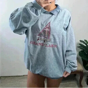 American Vintage Gray Sweatshirt with Sailboat Design